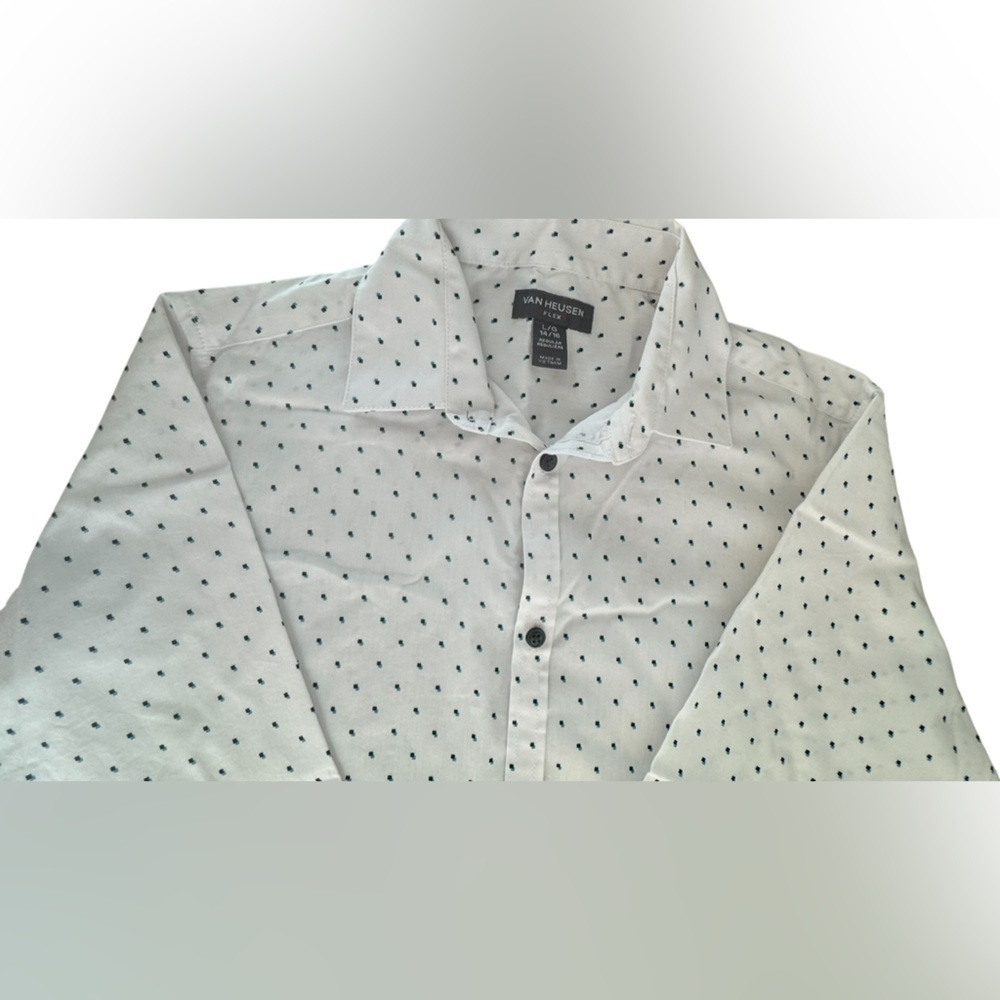 Van Heusen Boys' Long-Sleeve Dress Shirt L - Picture 5 of 5
